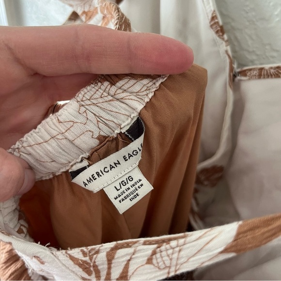 American Eagle Jumpsuit Women's Large Floral Wide Leg Faux Wrap Coconut Girl - Picture 9 of 11